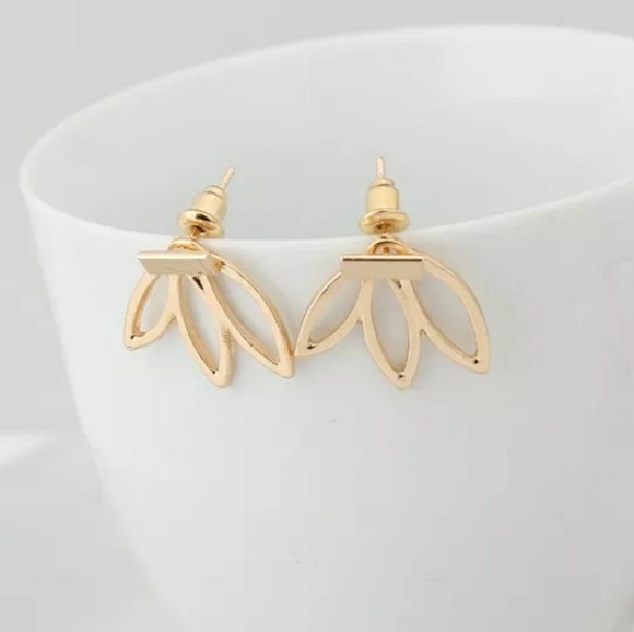 Jewelry - Only 1 Gold Pair left!!!!!!!!